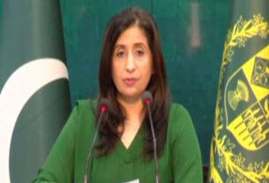 امریکی قانون سازوں کا عمران خان کی رہائی کے لیے بائیڈن کو خط، دفتر خارجہ کا ردعمل