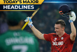 England celebrate thrilling win